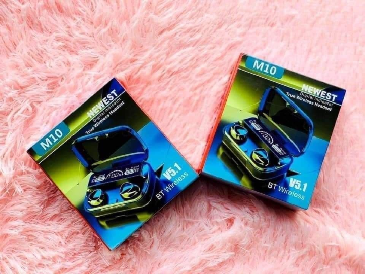 M10 tws cvc8.0 Digital Display Black Good If With No Reduction Headphones Wireless Earphone